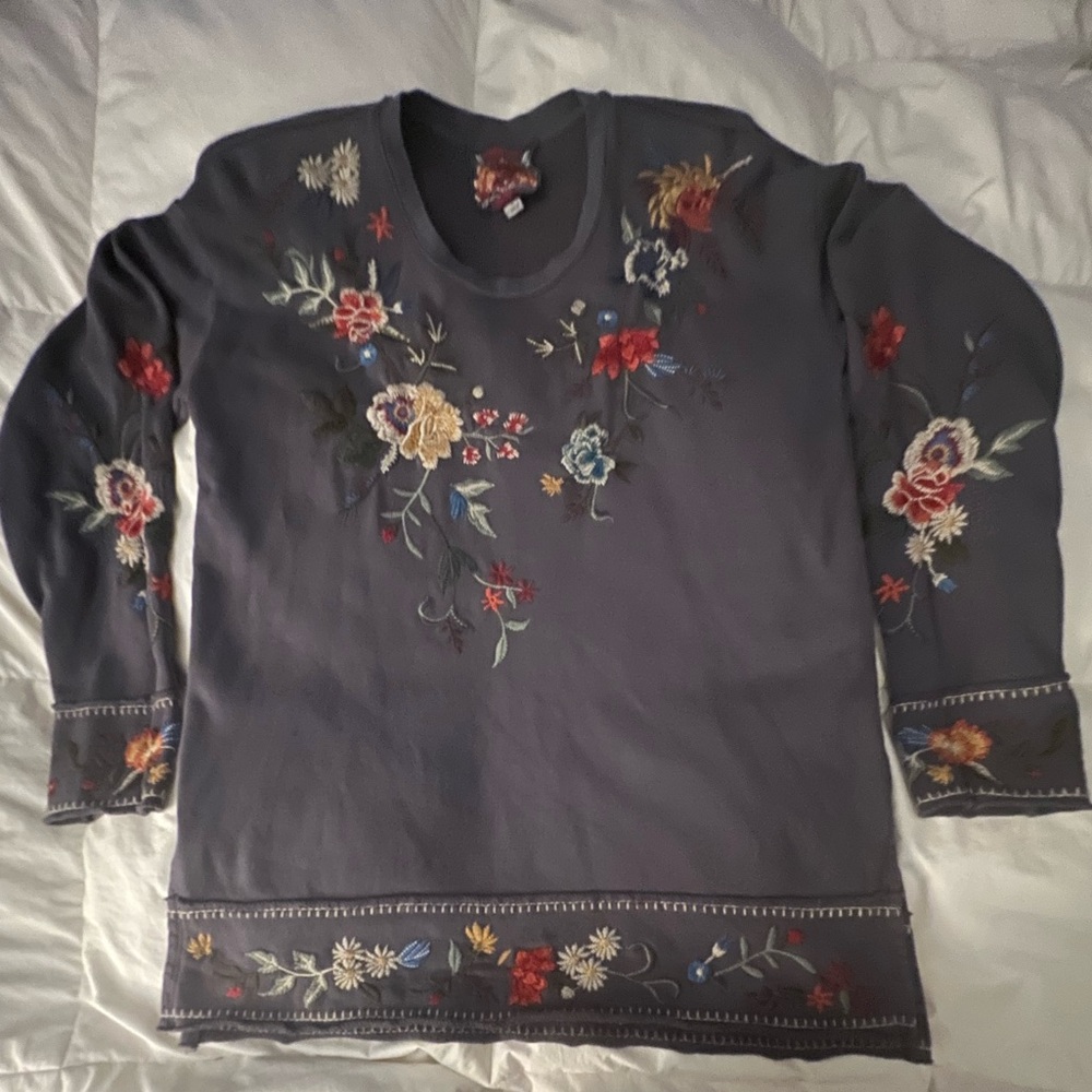 Johnny Was Slate Blue Floral Embroidered Long Sleeve Top S